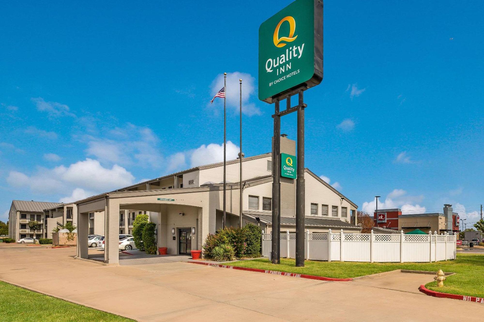 Quality Inn Tulsa Central Exteriér fotografie