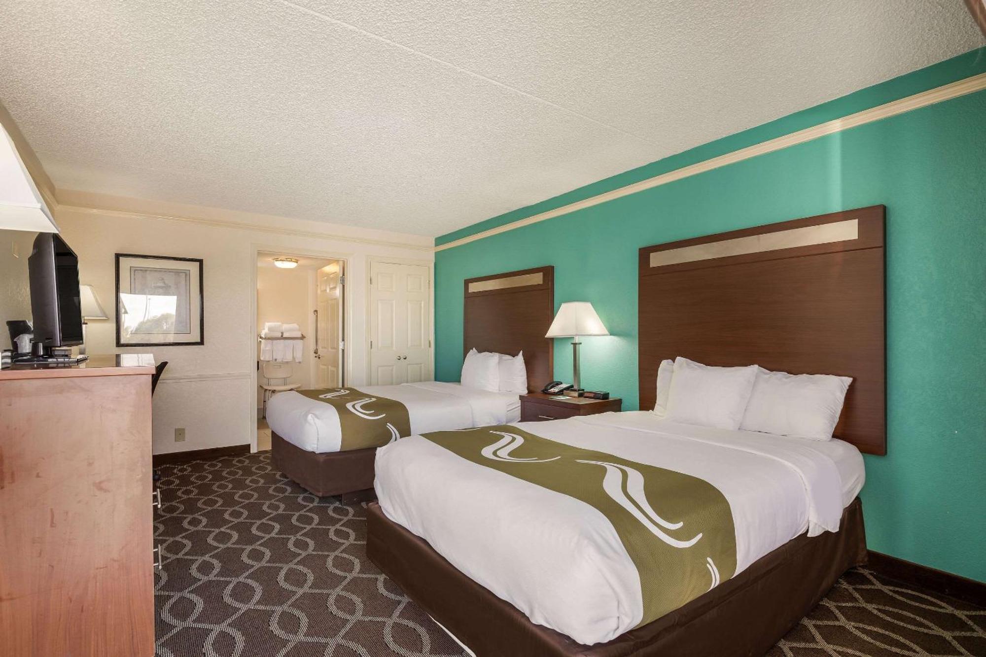 Quality Inn Tulsa Central Exteriér fotografie